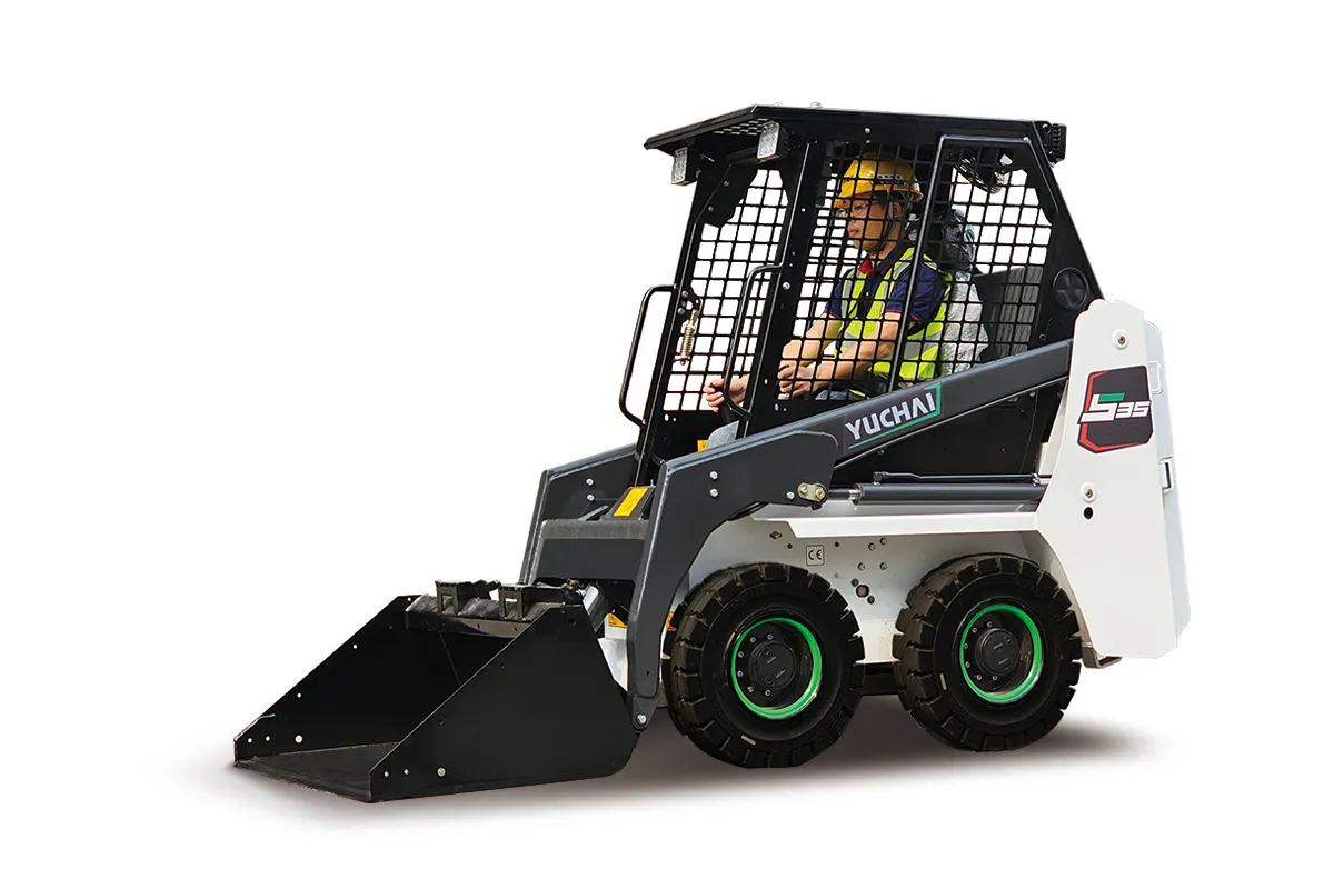 S35